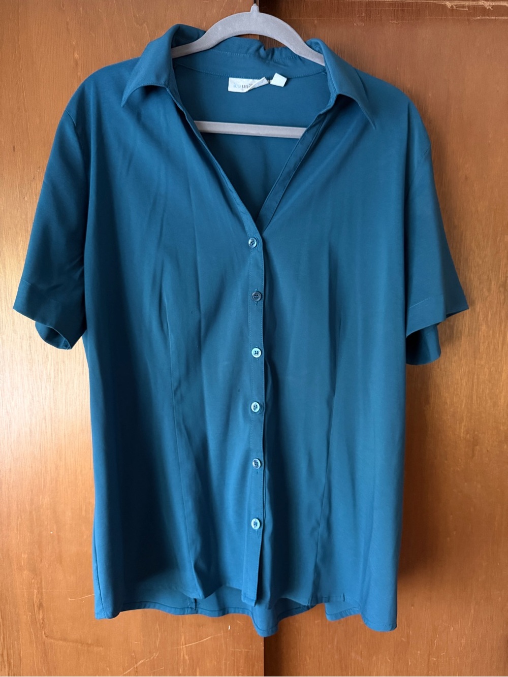 Men's Short-Sleeve Button-Down Shirt in Teal